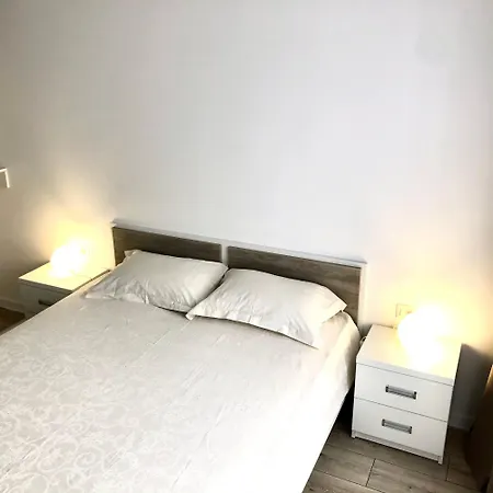 Osapart In A Complex Semycvit Apartment